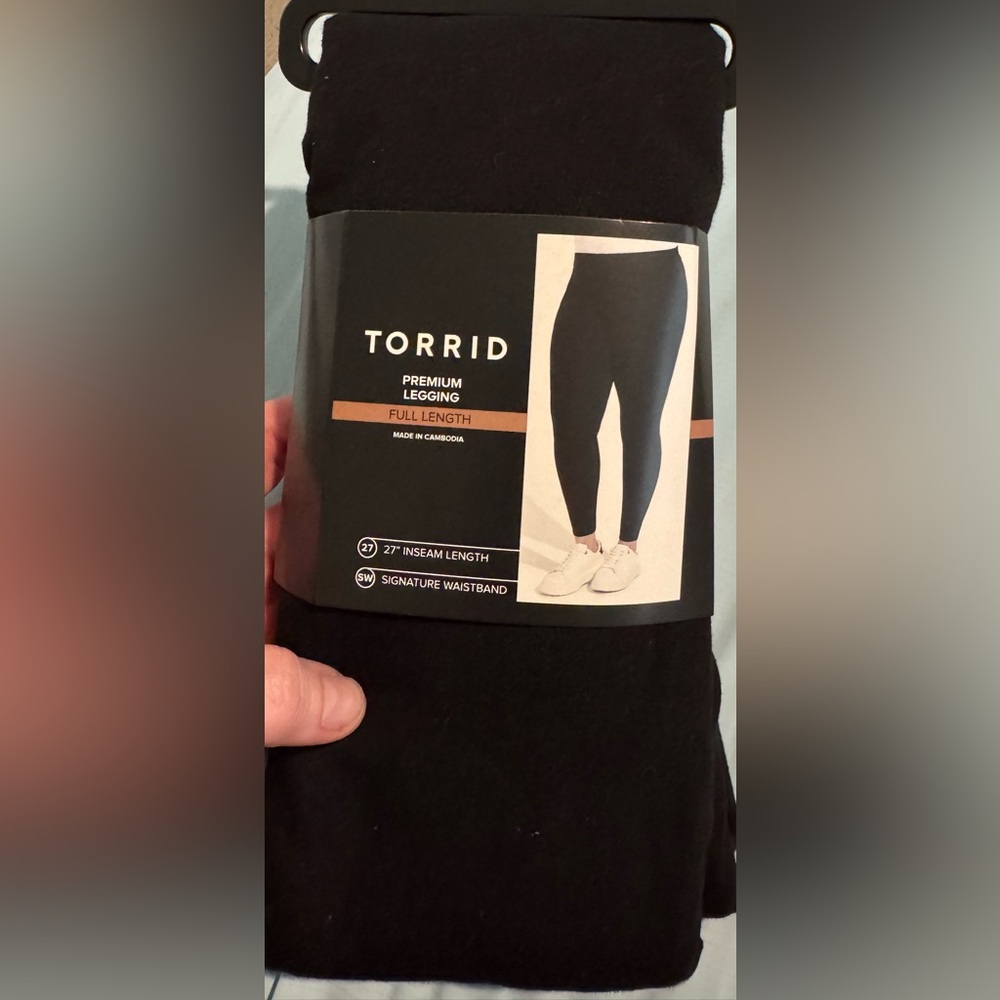 NWT Torrid Black Full Length signature Waist Premium legging Size 4x